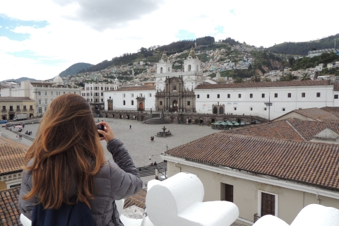 Quito: visite privée de la ville et visite du musée Intiñam avec transfert