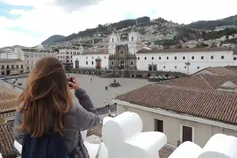 Quito: Private City Tour & Intiñam Museum Visit w/ Transfer