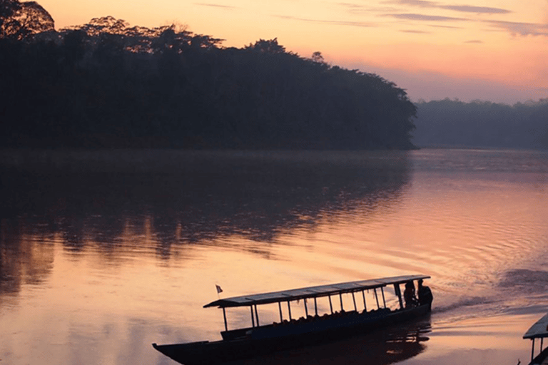 “Day Trip: Piranha Fishing in the Pacaya Samiria Reserve”