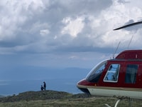 Jasper, Hubschraubertour mit Berg Top Landing und Wanderung - Hizvo
