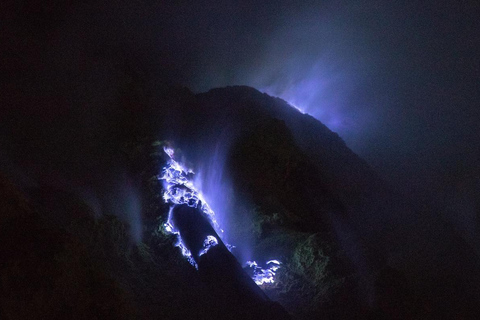 Mount Ijen Overnight Adventure: Start from Banyuwangi Pickup from Banyuwangi and Drop-off to Bali Island