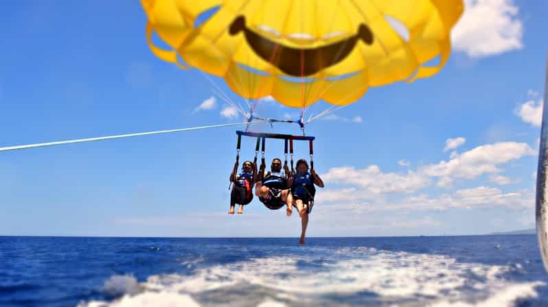 Oahu: Waikiki Parasailing | GetYourGuide