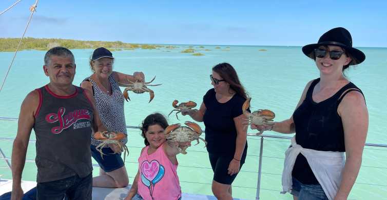 Broome Mud Crabbing Boat Tour with Lunch and Transfers