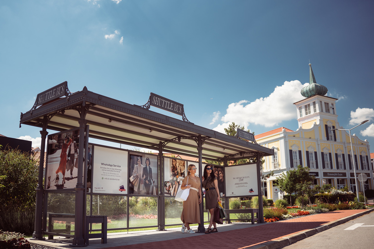 From Vienna: Parndorf Outlets Shuttle Bus Transfer