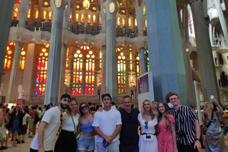 Barcelona: Guided Tour of Sagrada Familia