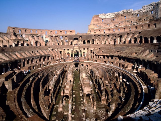 Roma: Tour per piccoli gruppi del Colosseo e dei Fori con il Colle Palatino