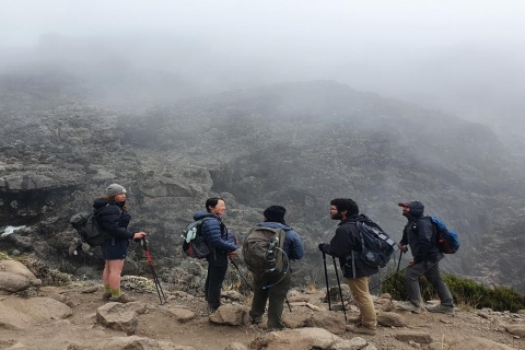 7 días de escalada al Kilimanjaro por la ruta Machame