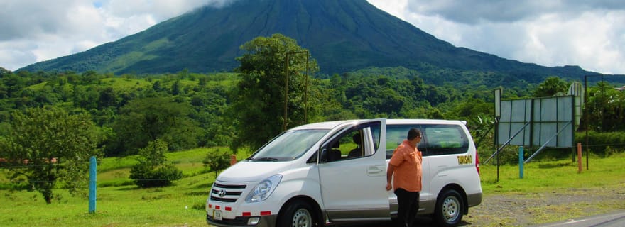 Depuis San Jose : Transfert aéroport - La Fortuna Privé
