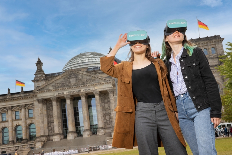 Berlin: 20th-Century History VR Walking Tour with Guide Tour in German Tickets 2024