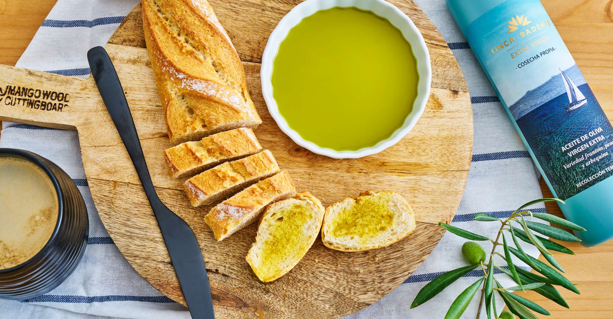 Aires de Jaén, Tour da Plantação de Azeite e refeição local - Housity