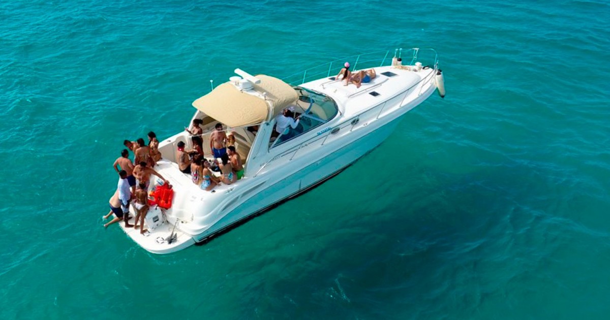 miami private boat tour including champagne