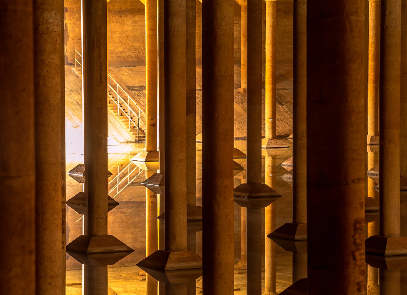 Houston: Buffalo Bayou Park Cistern History Tour