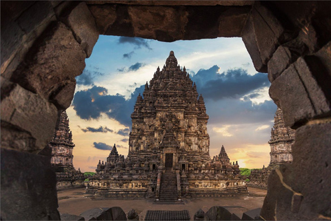 Von Jakarta aus: Yogyakarta, Borobudur, Bromo, Ijen &amp; Bali Tour