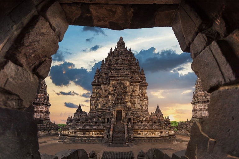 Yogyakarta: Borobudur y Prambanan Visita guiada con Entradas