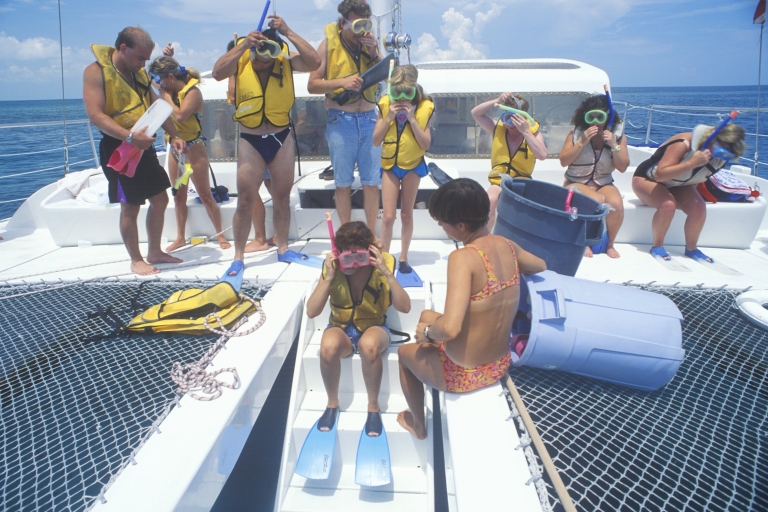 Sunny Isles: Day Trip to Key West with Optional Activities Day Trip + Snorkeling with Open Bar after snorkeling