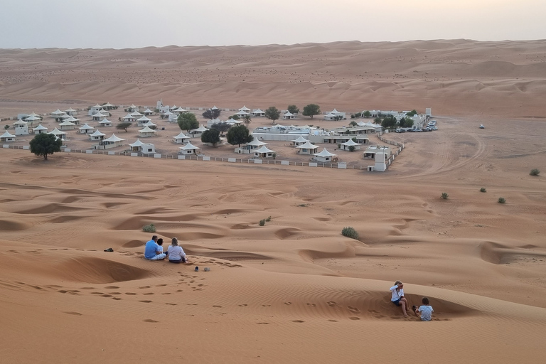 De Mascate: Safari privé dans le désert avec nuit en camping