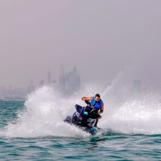 Dubai: Jetski-Tour mit Dubai Skyline & Burj Al Arab