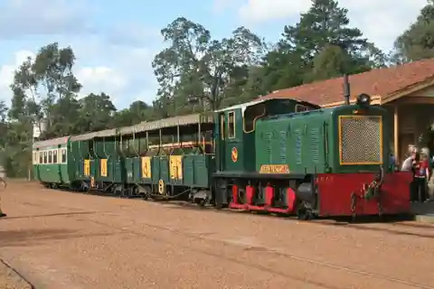Dwellingup: Excursión guiada y viaje panorámico en tren con almuerzo