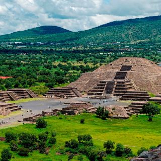 Teotihuacan Pyramids: Skip-the-Line Ticket