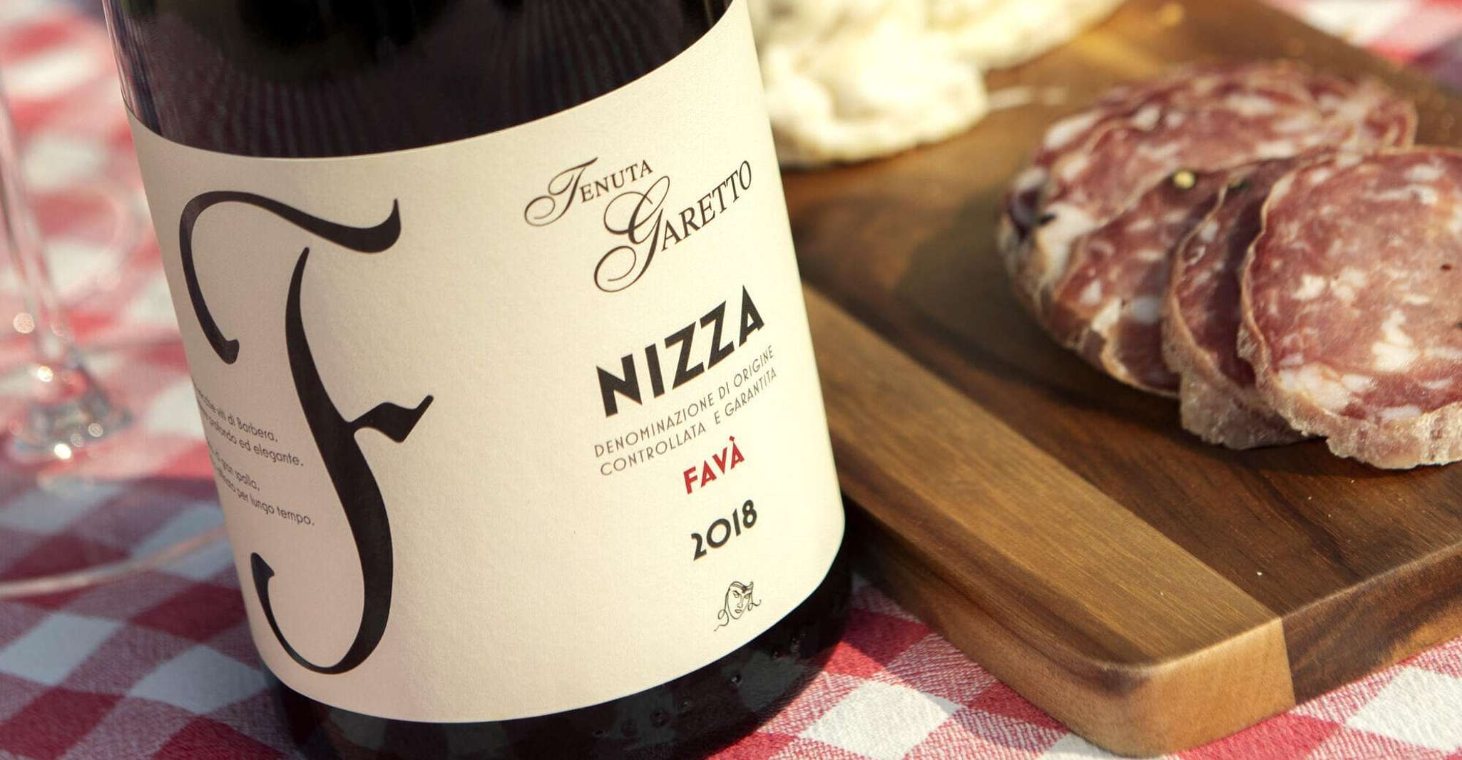 Monferrato, Garetto Wine Estate Tour und Picknick - Hizvo