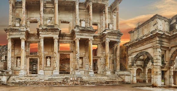 Ephesus und Pamukkale: Tagestour mit dem Flugzeug von Istanbul aus