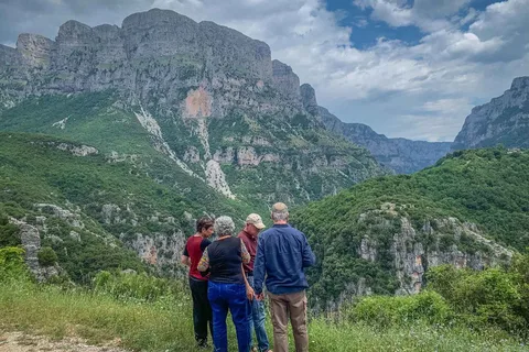 Ioannina: Zagori Sightseeing Tour