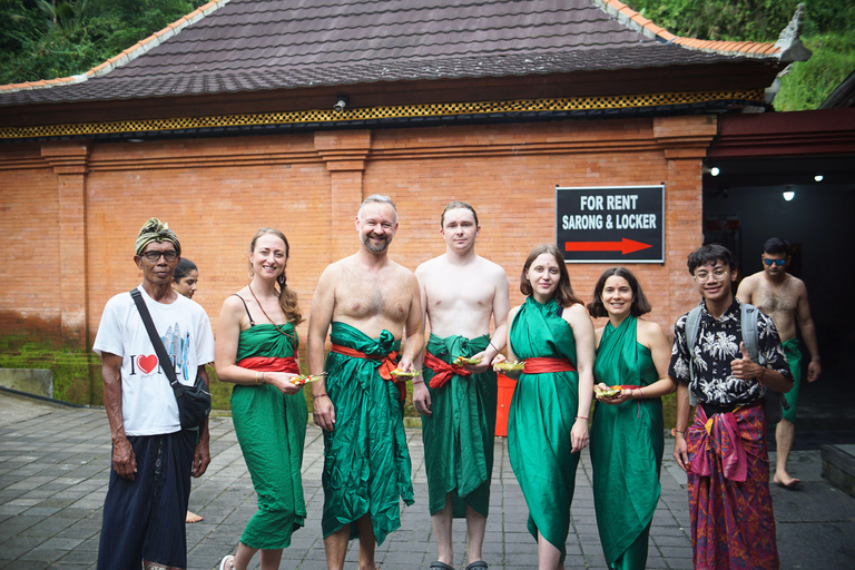Balinese Offering Making, Meditation & Purification in Ubud