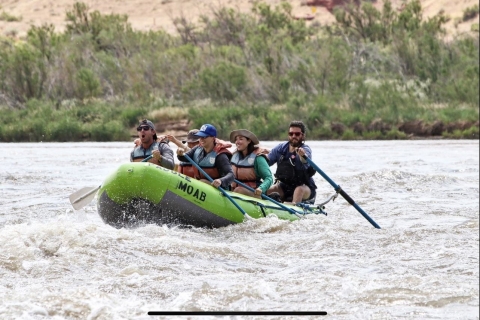 Moab: rafting en aguas bravas en el río Colorado