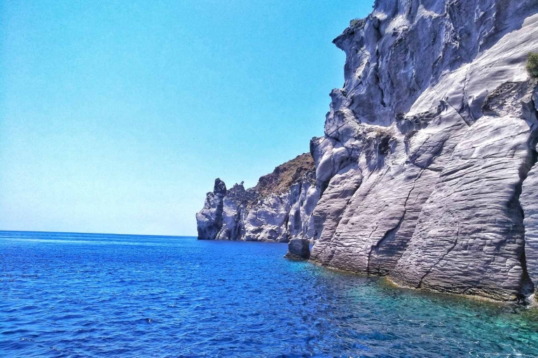 Desde Fira y Oia: crucero por la caldera de Santorini en RIB privado