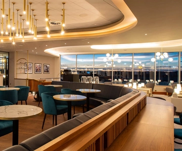 EDI Edinburgh Airport: Plaza Premium Lounge