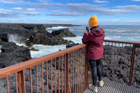 Reykjavik: Guided Volcano and Lava Field Hike with Geopark