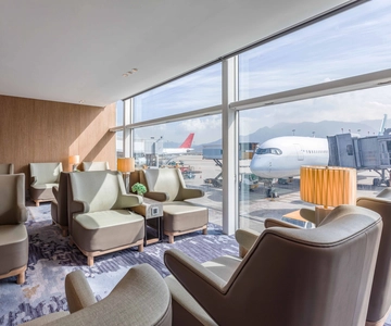 HKG Aeroporto Internacional de Hong Kong: Entrada no Premium Lounge
