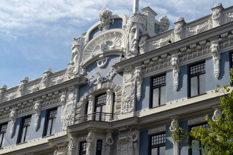 Riga: 2-Hour History of Art Nouveau Walking Tour Group Tour - Summer