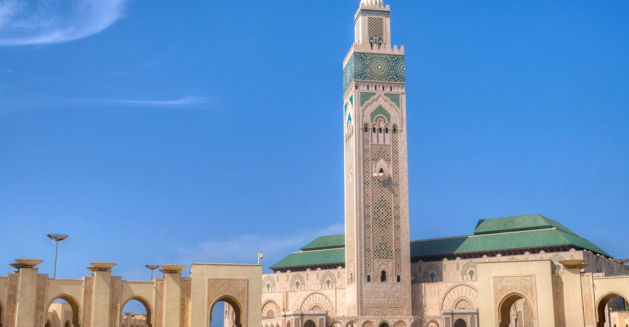 Casablanca, Hassan II Mosque Premium Tour with Entry Ticket - Housity