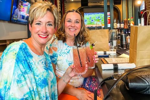 Grapevine: Cocktail Crawl with 3 Cocktails and Food Tastings