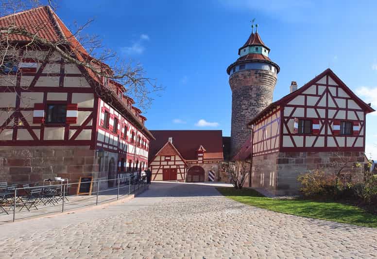 Nuremberg: Self-Guided Scavenger Hunt Walking Tour