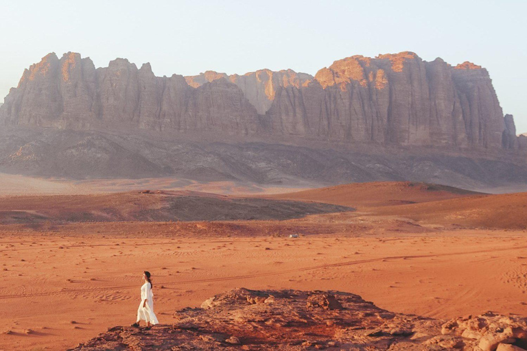 au départ d&#039;Amman : Excursion privée de 2 jours à Petra, Wadi Rum et la Mer Morte