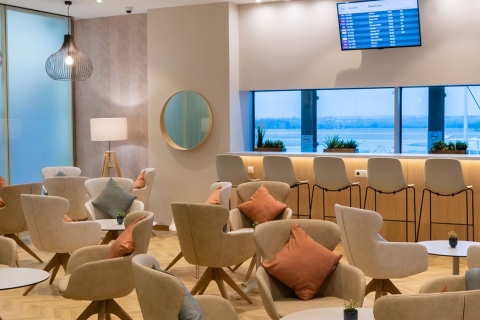 Budapest: Ferenc List Aiport 3-Hour Stay in Premium Lounge