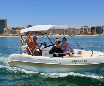 Fuengirola: 1- to 4-Hour Boat Rental - No License Needed