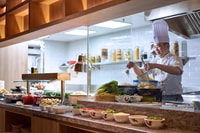 Kul Kuala Lumpur International Airport, Premium Lounge Entry - Housity
