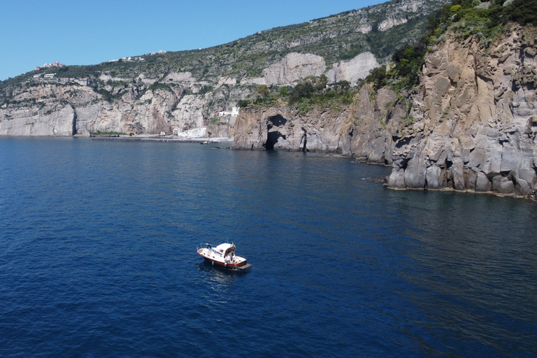 Capri tour with the iconique Gozzo Sorrentinoexclusive private tour around the Blue Island