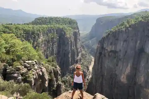 Alanya/City of Side: River Rafting & Eagle Canyon Jeep Tour
