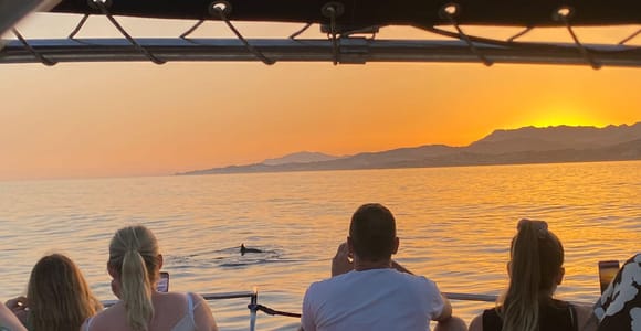 Fuengirola: Sunset Boat Tour with a Drink