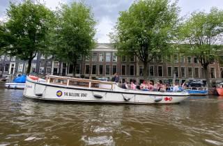 Amsterdam: Rauchfreundliche Bootstour auf The Bulldog mit 2 Drinks