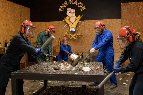 Eindhoven: Private Rage Room Group Experience Therapy Arena Mental Reset Arena