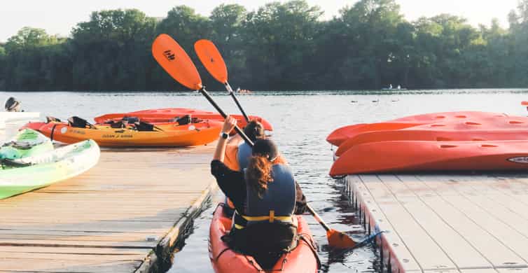 Austin: Single or Double Kayak Rental photo 5