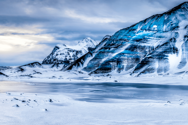 Visite privée de la côte sud, de la grotte de glace et des sables noirs