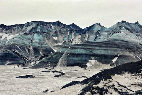 Visite privée de la côte sud, de la grotte de glace et des sables noirs