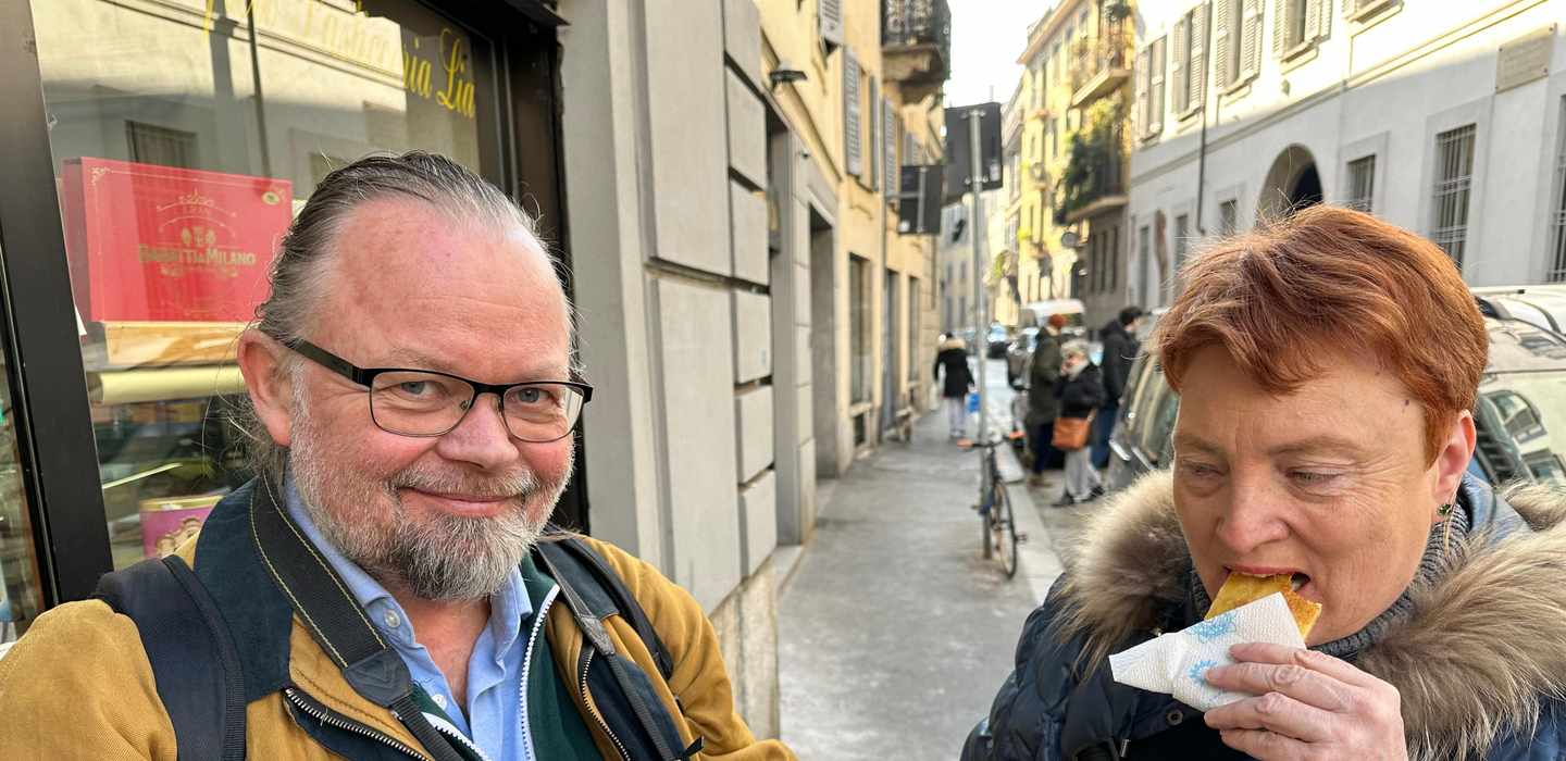 Mailand: Street Food Tour mit Verkostungen und ortskundigem Guide Mailand: Street Food Tour mit Verkostungen und ortskundigem Guide