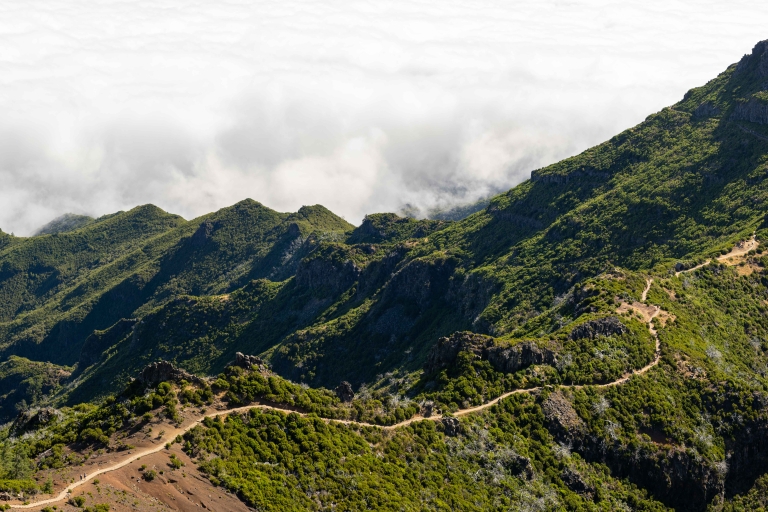 Self-guided Hike Pico do Arieiro - Pico Ruivo Transfer From Funchal: Pico do Arieiro Trail Roundtrip Transfer
